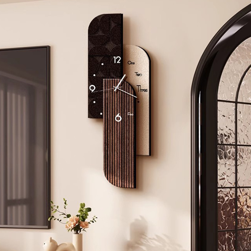 Interior Design Vintage Modern - サイレントデザイン壁掛け時計木製インテリアヴィンテージゼノモーフ壁掛け時計リビングルーム美的リロイデパレルームデコレーション