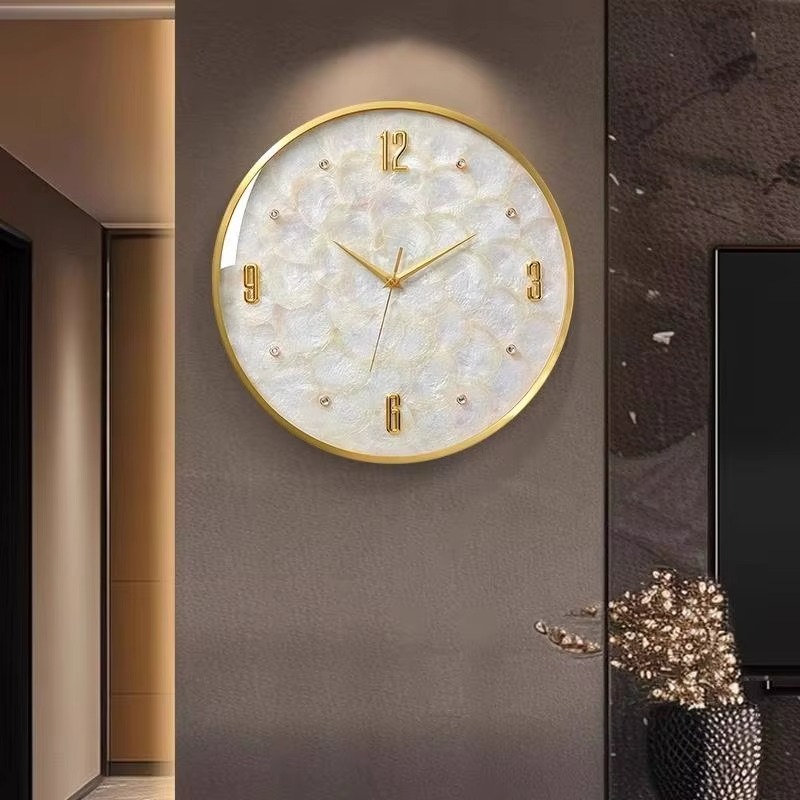 ヴィンテージ高級禅壁掛け時計ユースルーユニークアートリビング - Interior Design Vintage Modern のレビューと価格